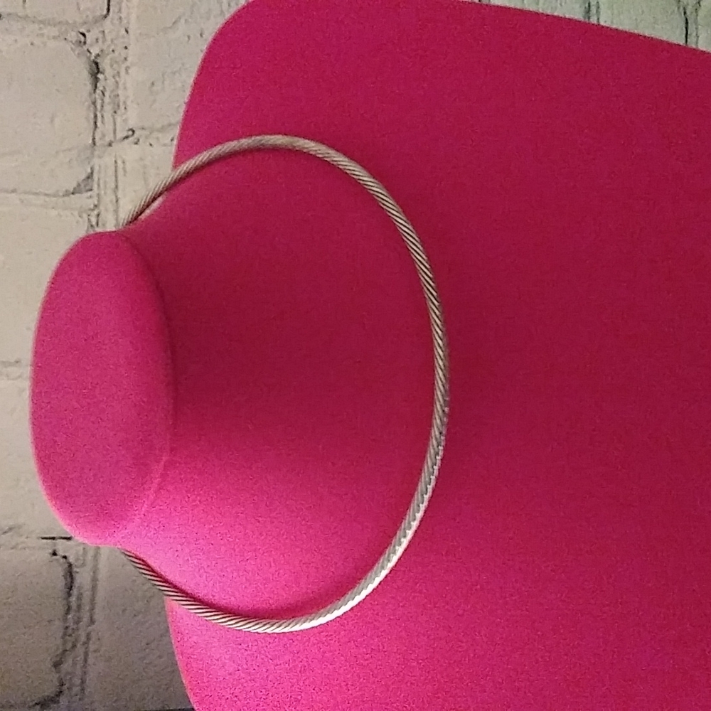 CHOKER NECKLACE